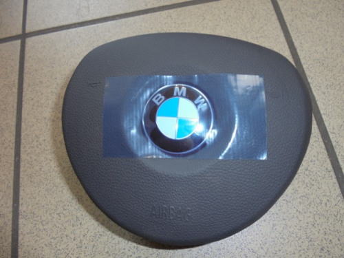 Airbageinheit_Fahrerseite_3_