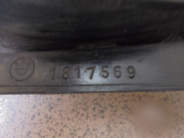 Gitter_Verkleidung_Scheinwerfer_links_BMW_E12_520I_5P_1_