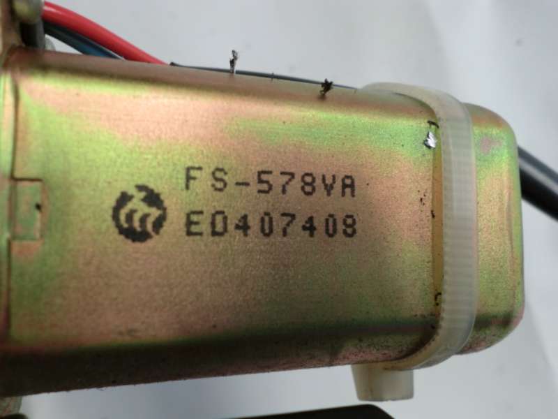 Antrieb_Servoschloss_Verriegelung_Schloss_Heckklappe_BMW_E39_Touring_3_