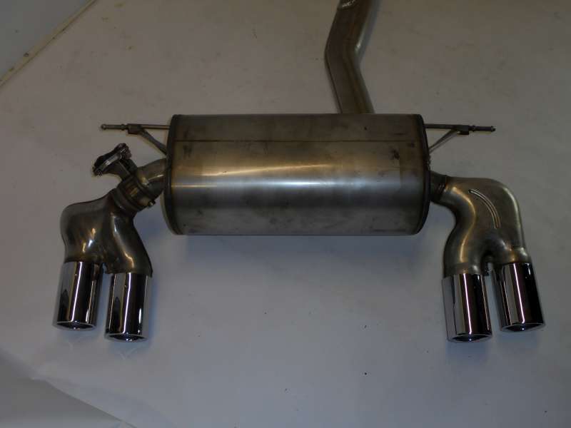 BMW_M2_F22_F87_Endschalld_mpfer_mit_Chrom_Endrohren_Stellantrieb_Abgasklappe_2_