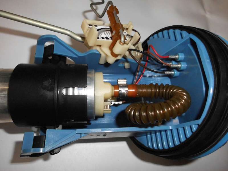 Benzinpumpe_Kraftstoffpumpe_Geber_BMW_E36_-_1182985_4_