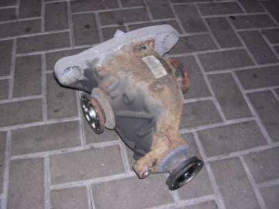 Differential_BMW_E39_523i_-_1214542_E6924H_3_3_
