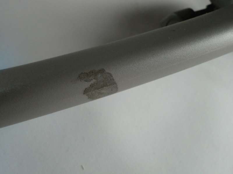 Grauer_Himmel_BMW_1er_F21_mit_Anbauteilen_-_hellgrau_-_BMW_1er_3-T_rer_20_