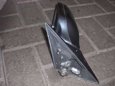 Linker_Au_enspiegel_BMW_E34_diamantschwarz_metallic_2_