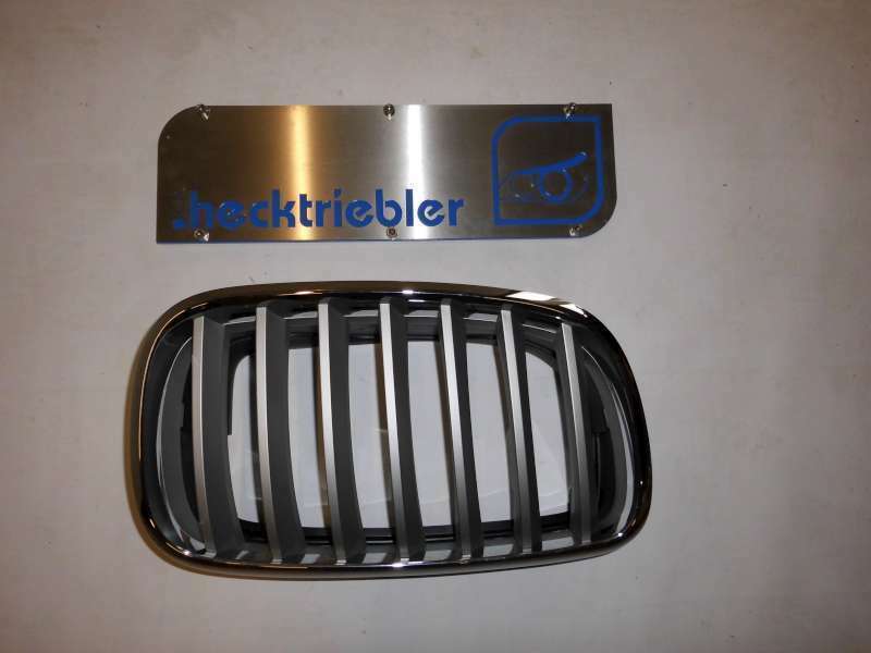 Niere_Frontgrill_Ziergitter_rechts_BMW_E70_X5_E71_X6