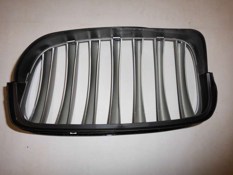 Niere_Frontgrill_Ziergitter_rechts_BMW_E70_X5_E71_X6_auch_LCI_-_7171396_-_NEU_5_