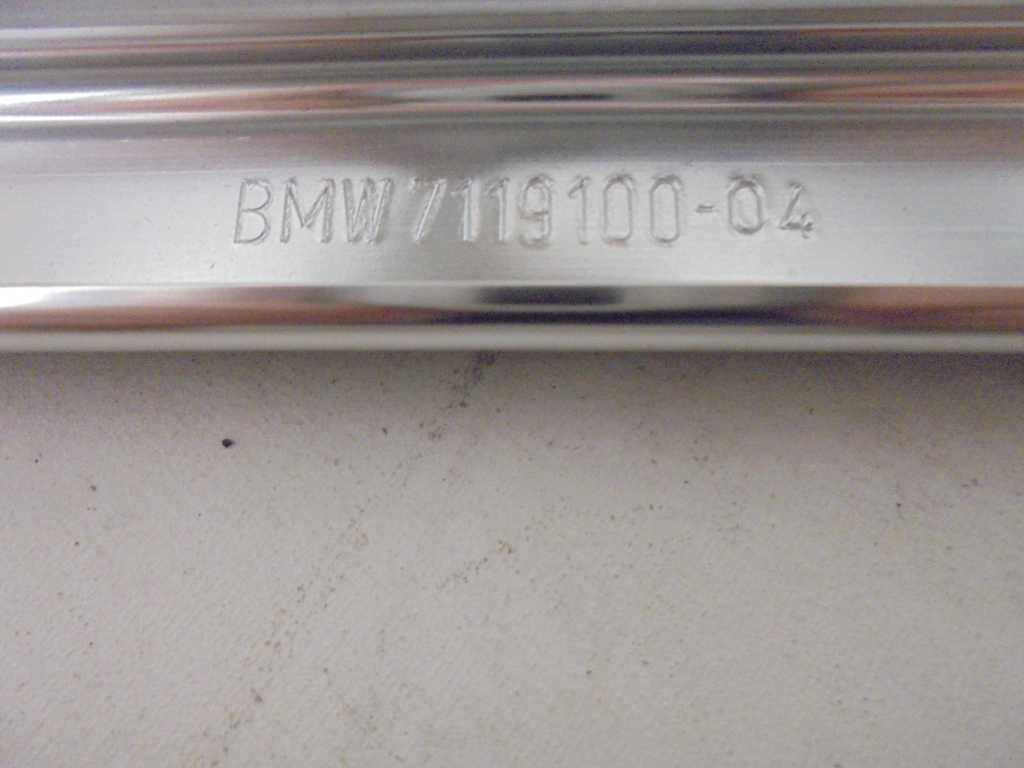 Orig_3er_BMW_Leiste_A-S_ule_rechts_-_E93_E93_LCI_2_