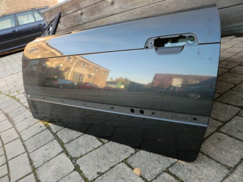 Rechte_T_r_Beifahrerseite_vorne_rechts_BMW_E36_Cabrio_-_diamantschwarz_metallic_10_