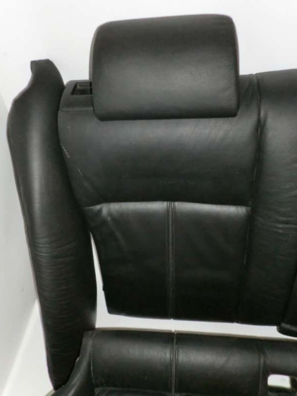 Schwarze_Lederausstattung_mit_T_rpappen_T_rverkleidungen_Memory_BMW_E39_Touring_17_