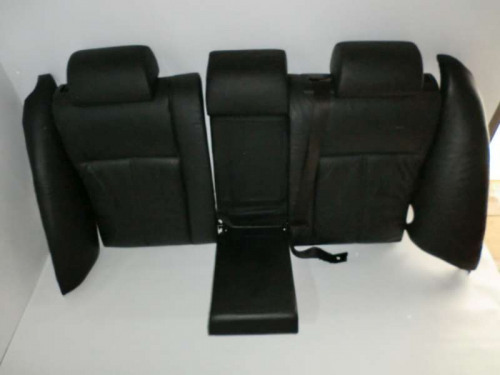 Schwarze_Lederausstattung_mit_T_rpappen_T_rverkleidungen_Memory_BMW_E39_Touring_30_