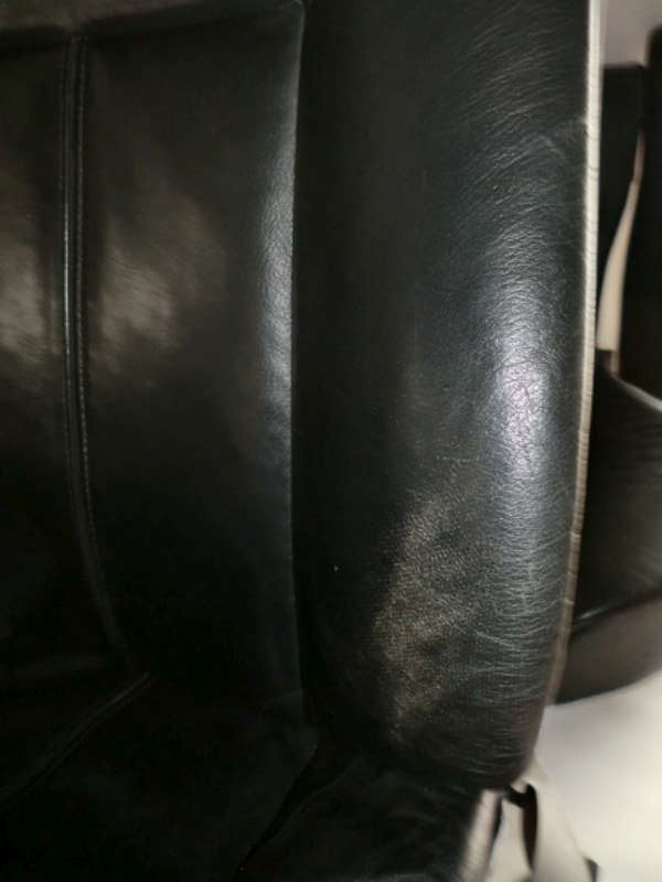 Schwarze_Lederausstattung_mit_T_rpappen_T_rverkleidungen_Memory_BMW_E39_Touring_9_