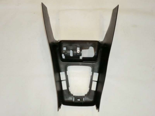 Schwarze_Mittelkonsole_BMW_E36_Compact_f_elektrischen_FH_51168146335_-_8146335_7_