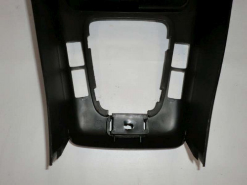 Schwarze_Mittelkonsole_BMW_E36_Compact_f_elektrischen_FH_51168146335_-_8146335_9_