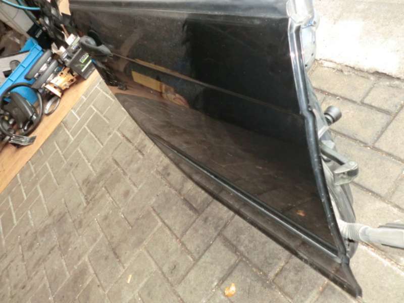 T_r_hinten_rechts_BMW_E46_Touring_Kombi_cosmosschwarz_metallic_306_