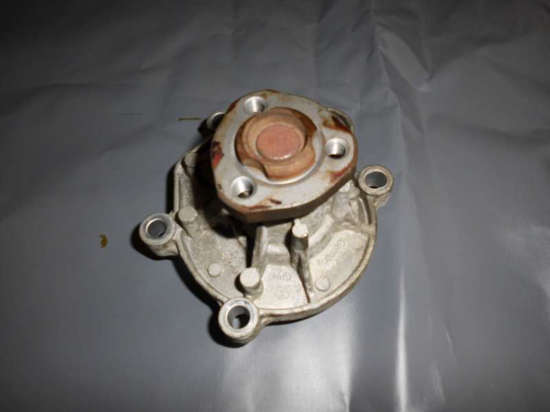 Wasserpumpe_K_hlmittelpumpe_VW_Polo_9N_1_6l_BMD_Motor_-_03D121005_-_Audi_Skoda