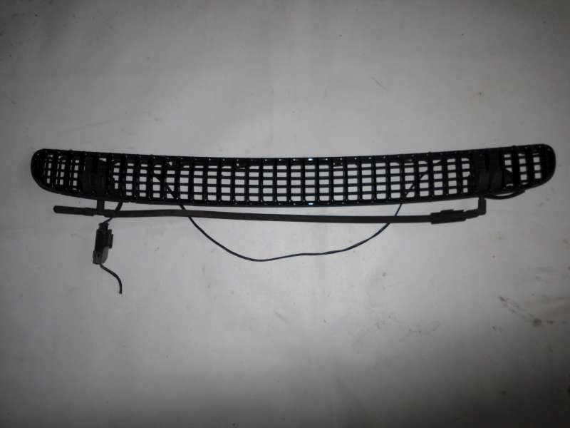 Ziergitter_L_ftungsgitter_Lufteinlass_Waschwasserd_sen_BMW_E46