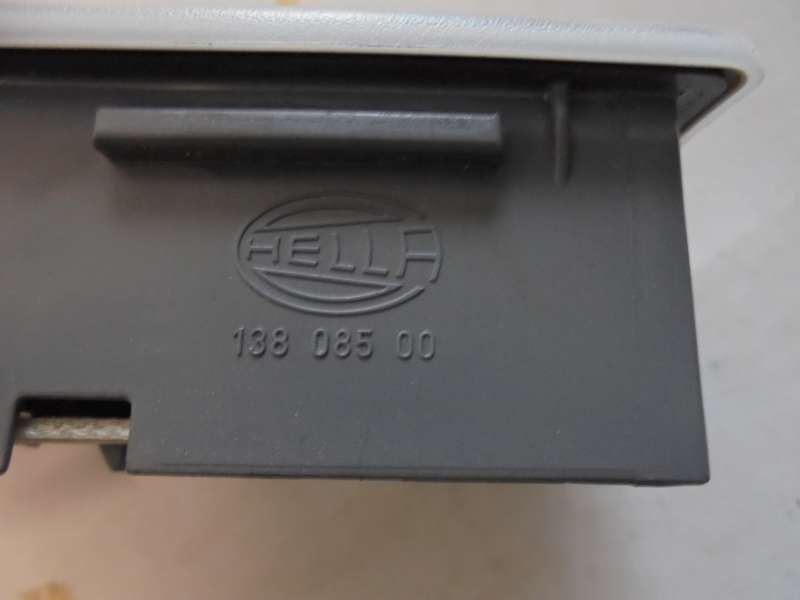 _Innenleuchten_Innenraumleuchten_Leselampen_BMW_E36_13808500_140929_140930_1_