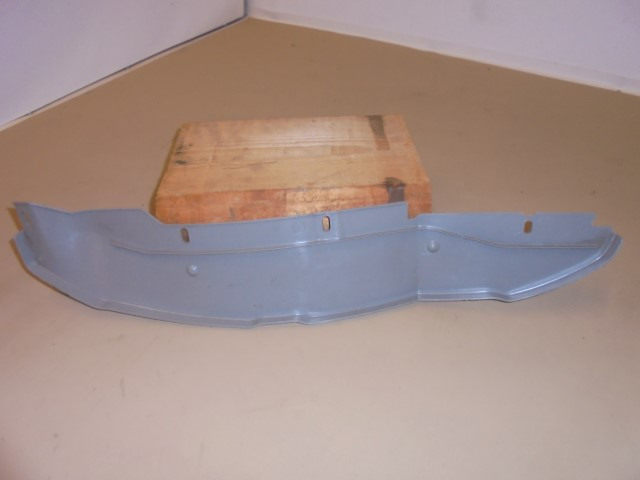 Abdeckungen_Radhaus_Innenkotfl_gel_vorne_links_und_rechts_BMW_5er_E28_Oldtimer_4_