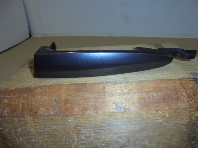 BMW_1er_2er_3er_4er_Griffb_gel_lackiert_links_51210445183_2_