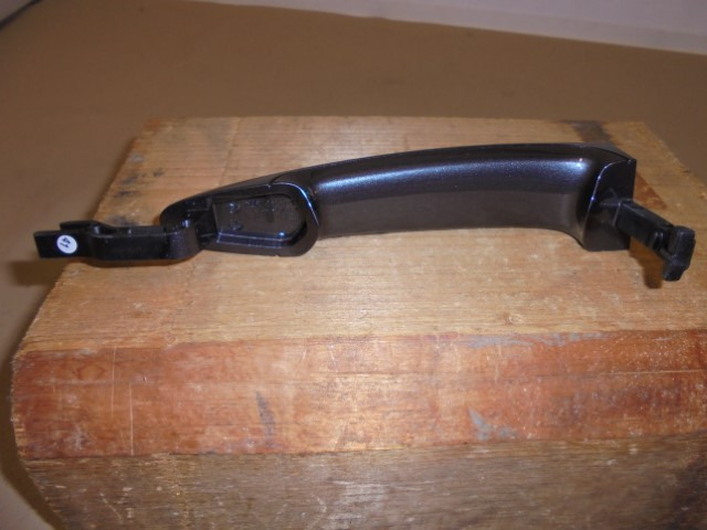 BMW_1er_2er_3er_4er_Griffb_gel_lackiert_links_51210445183_3_