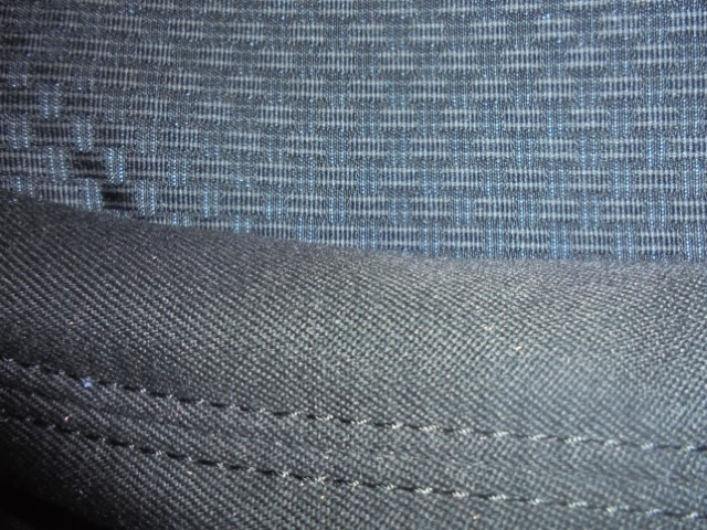 BMW_1er_2er_X1_X2_Bezug_Basis_Sitz_Stoff_F39_F20_F44_F45_F46_F48_6_