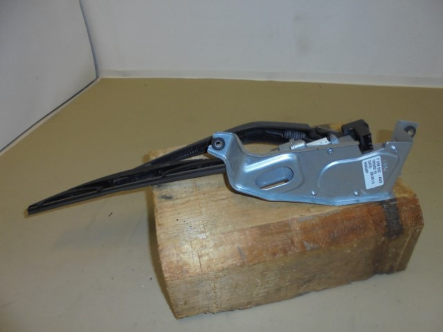 BMW_1er_Wischermotor_Heckscheibe_F20_F21_67637258532_6_