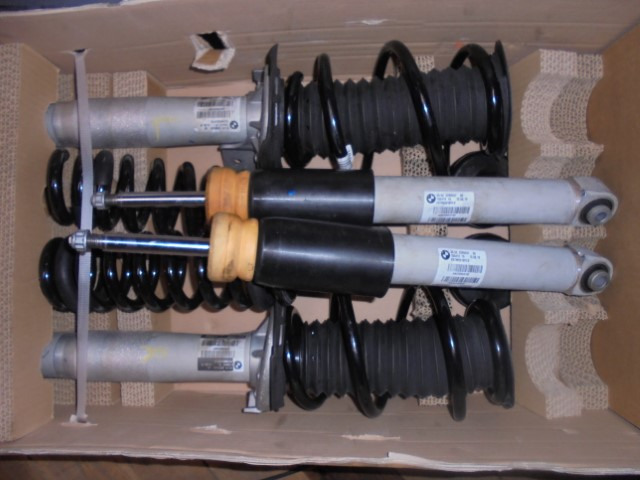 BMW_2er_M2_F87_Federbeine_und_Sto_d_mpfer_Neuwertig_4_