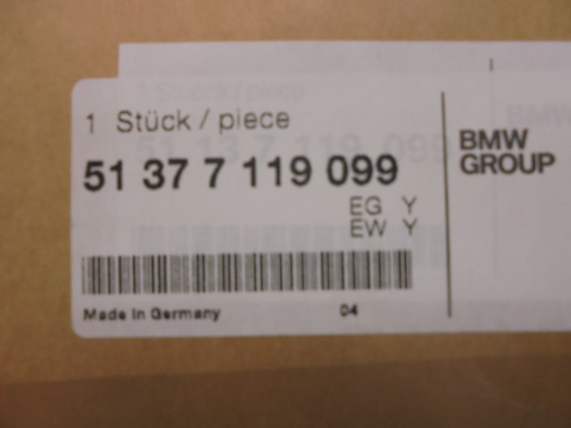 BMW_3er_Cabrio_E93_und_LCI_Leiste_A-S_ule_links_alu_matt_E93_51377119099_1_