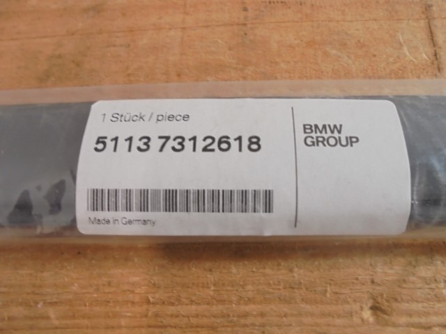 BMW_3er_Limousine_F30_Zierleiste_Dach_grundiert_rechts_F30_F80_51137312618_4_