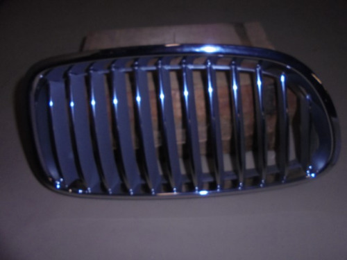 BMW_5er_F10_F11_Ziergitter_Front_rechts_F10_F11_51137203650_3_