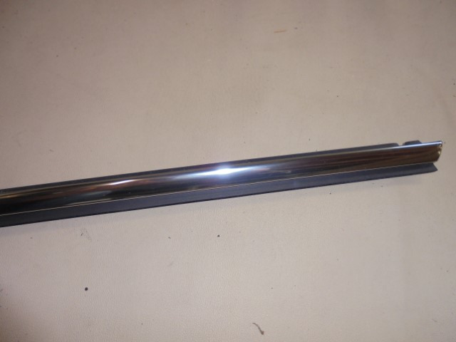 BMW_E92_E93_Schachtabdeckung_aussen_T_r_vorn_rechts_chrom_E92_E93_4_