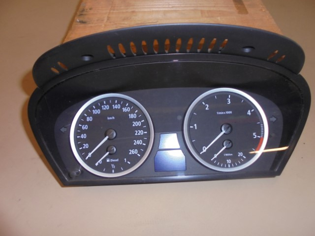 BMW_Instrumentenkombination_uncodiert_Teilenummer_62_11_6_974_576_1_