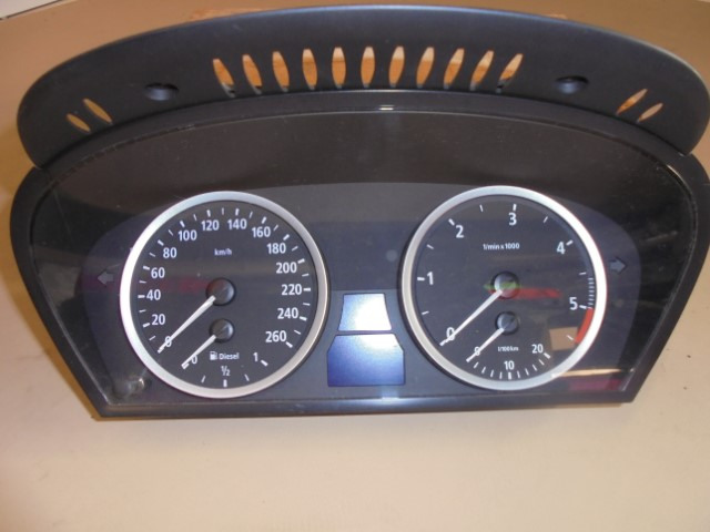 BMW_Instrumentenkombination_uncodiert_Teilenummer_62_11_6_974_576_5_