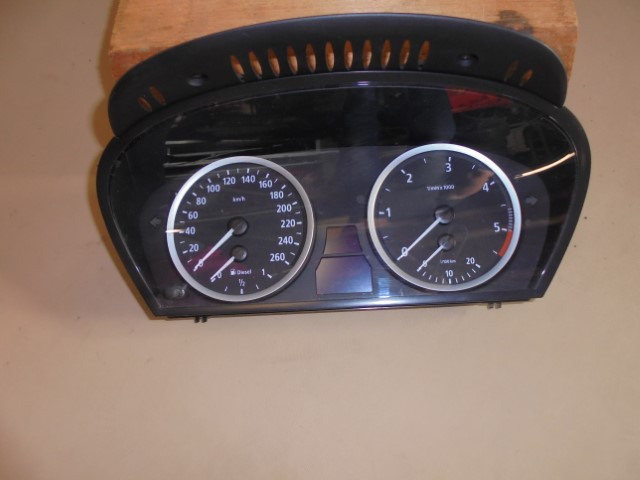 BMW_Instrumentenkombination_uncodiert_Teilenummer_62_11_6_974_576_6_