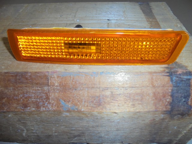 BMW_Seitenmarkierungsleuchte_links_63148389695_1_