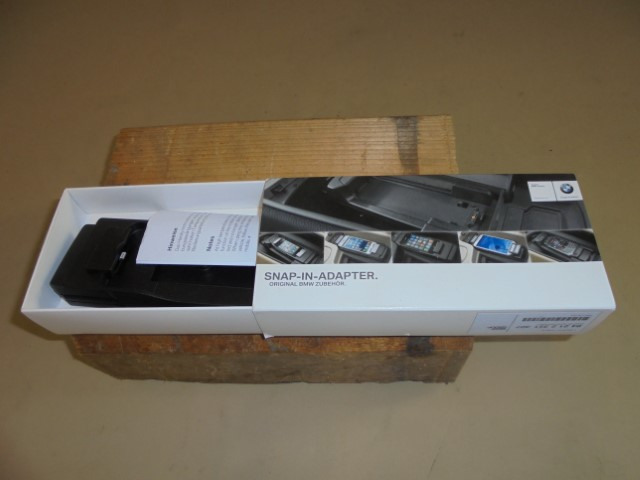 BMW_Snap_In_Adapter_Connect_IPHONE_M4_MINI_IPHONE_M4_MINI_2_