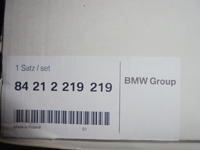 BMW_Station_Apple_iPhone_4_und_4s_1_