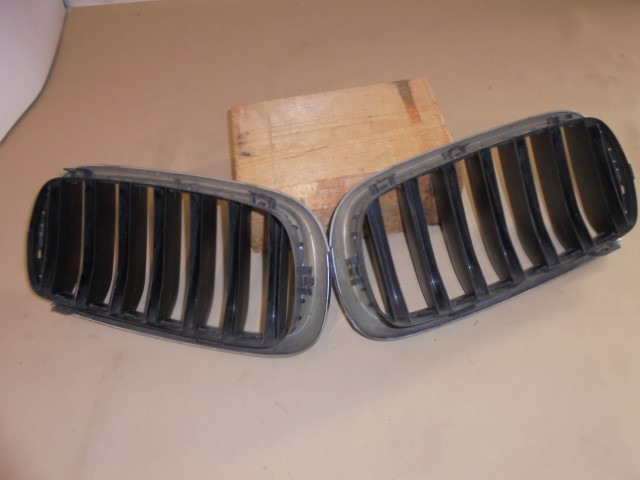 BMW_X5_F15_X6_F16_M_Performance_Frontziergitter_schwarz_3_