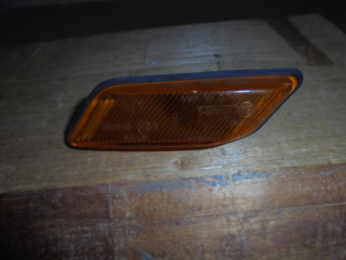 BMW_Z3_Zusatzblinkleuchte_rechts_63132493614_1_