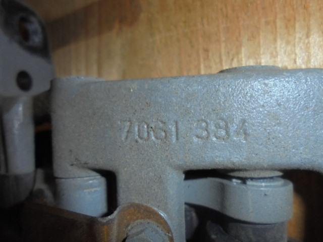 Heckklappenscharnier_BMW_E61_Touring_rechts_1_