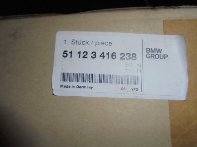 Original_Blende_BMW_X3_Serie_E83_Modellpflege_rechts_51123416238_6_