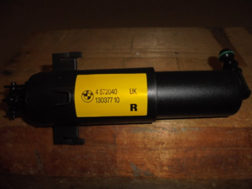 Scheinwerferspritzd_se_rechts_BMW_3er_3_