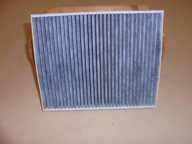 BMW_1er_2er_3er_4er_MikrofilterAktivkohlefilter_64119237555_1_