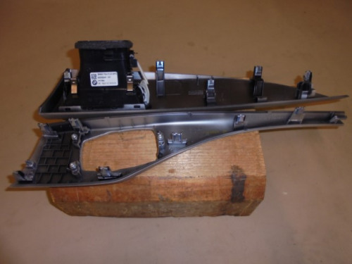 BMW_1er_2er_Frischluftgrill_rechts_F20_F21_F22_F23_F87_F87N_64229205356_3_