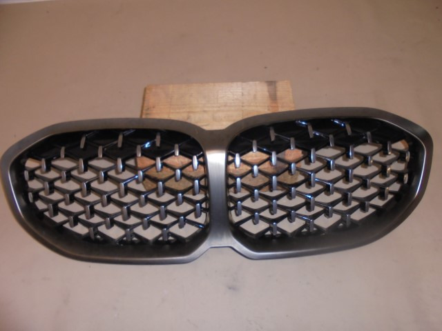 BMW_1er_F20_LCI_5-T_rer_Ziergitter_Front_F20_51138080490_1_