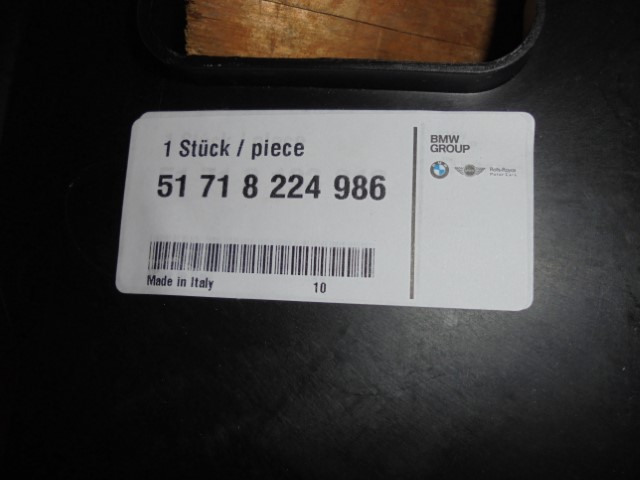 BMW_3er_Abdeckung_rechts_E46_51718224986_3_