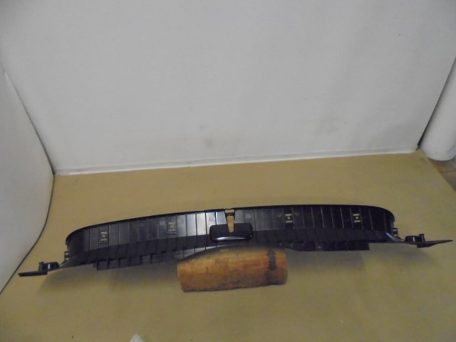 BMW_3er_E46_Blende_Ladekante_E46_51478208379_2_