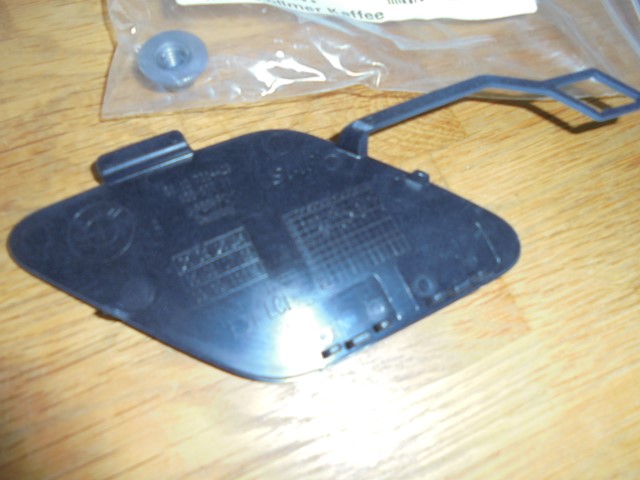 BMW_3er_F31_LCI_Touring_Abdeckung_Abschlepp_se_grundiert_hinten_F31_51127428436_1_