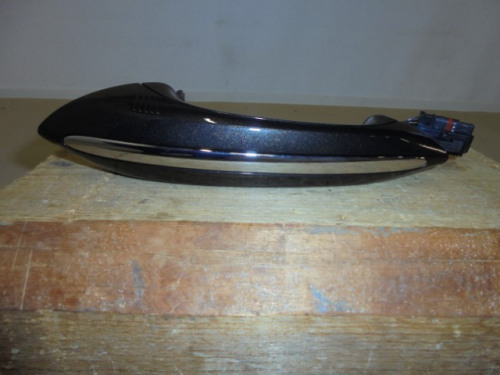 BMW_5er_6er_7er_Griffb_gel_lackiert_rechts_51217231930_3_