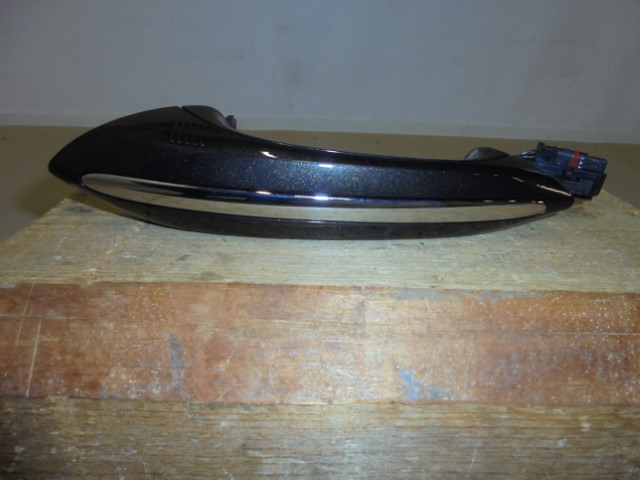 BMW_5er_6er_7er_Griffb_gel_lackiert_rechts_51217231930_3_